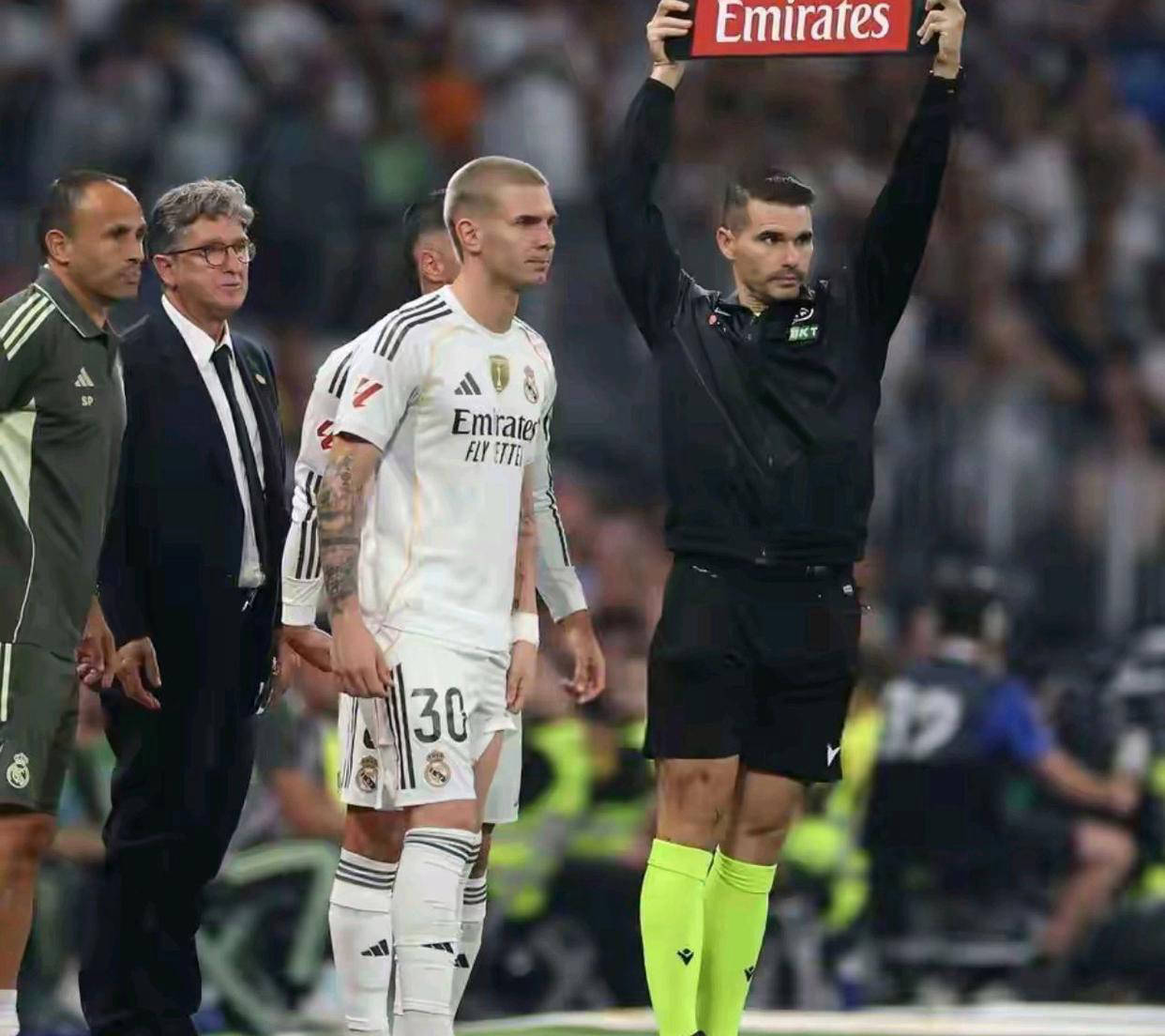 引援的眼光, 求的 引援的眼光, 求的