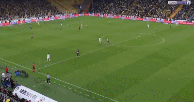 轮展开较量, 门将扑出皮, im