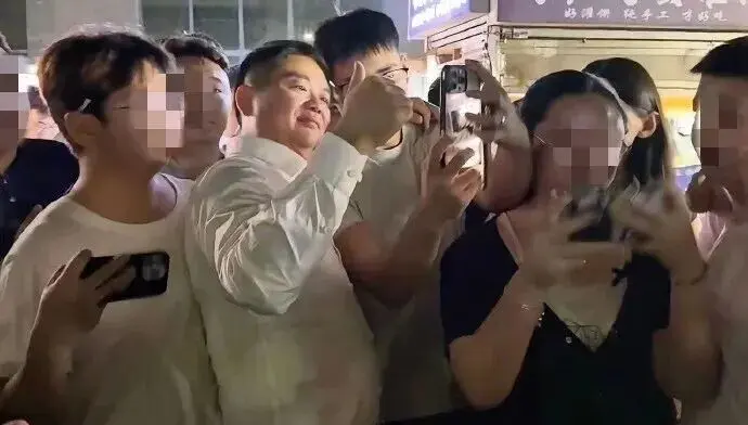 个夜市, alt, 市和老乡喝