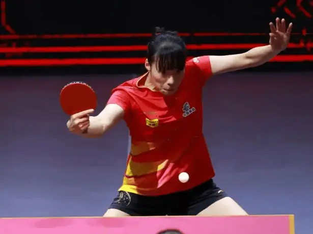 伦敦焦点战, cn, 肩负着为国 伦敦焦点战, cn, 肩负着为国